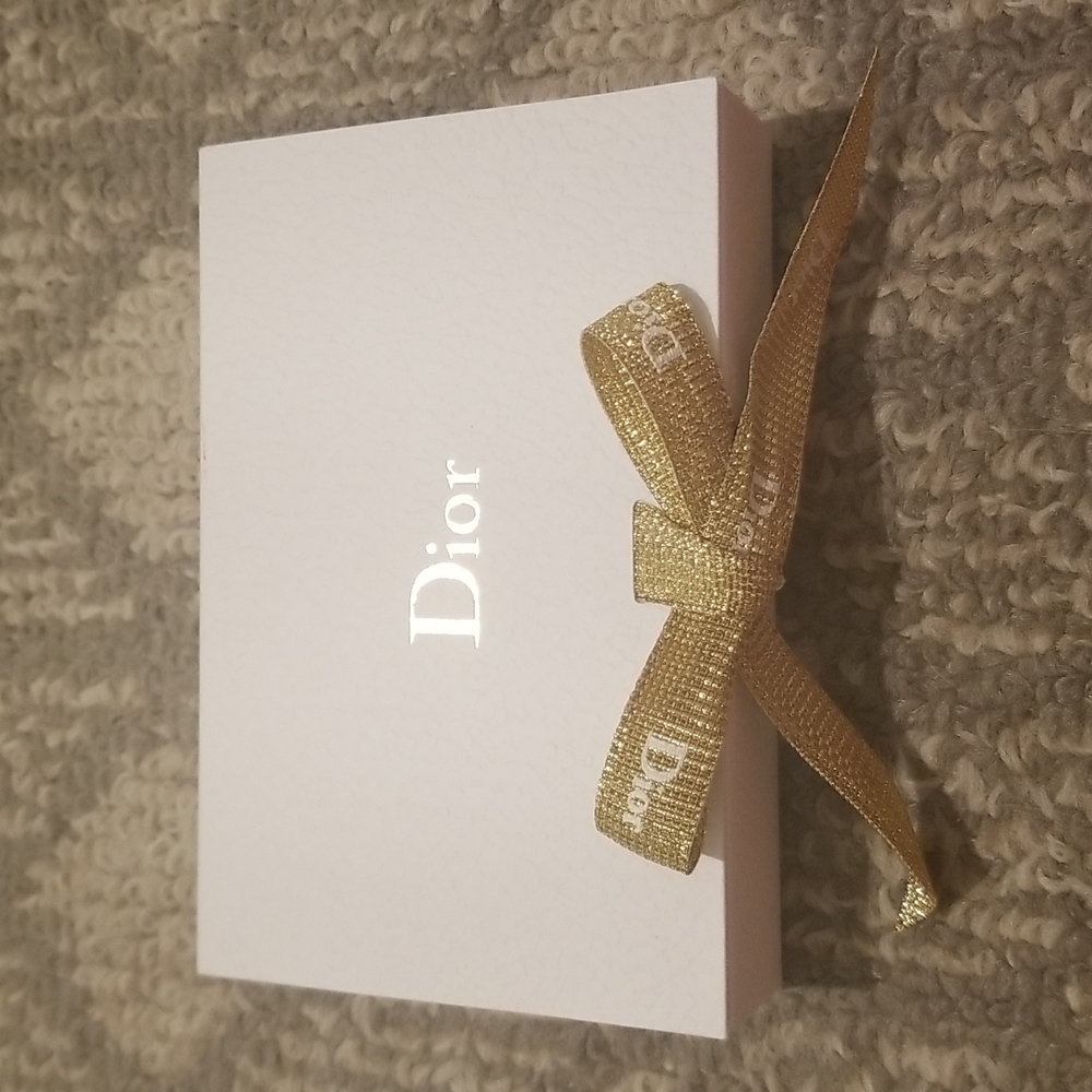 Dior, set of 3D cards in box